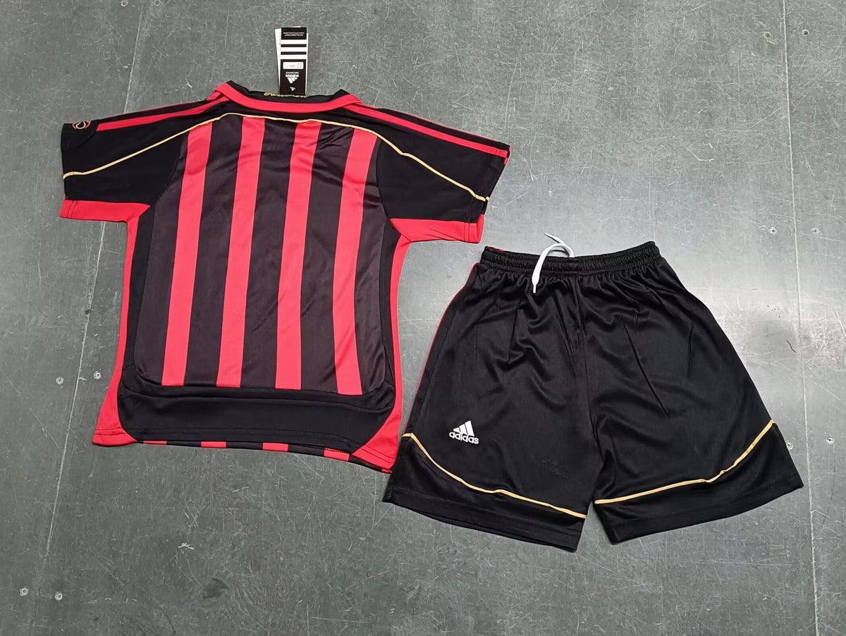 06/07 AC Milan Kids Kit