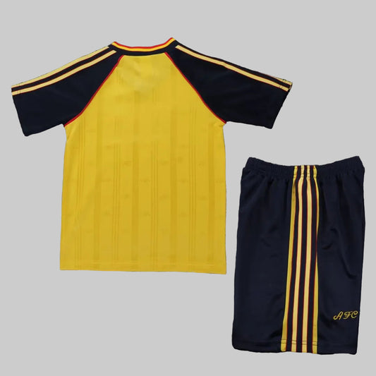 88/90 Arsenal Kids Kit
