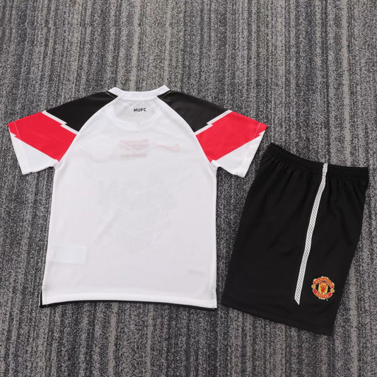 11/12 Manchester United Kids Kit