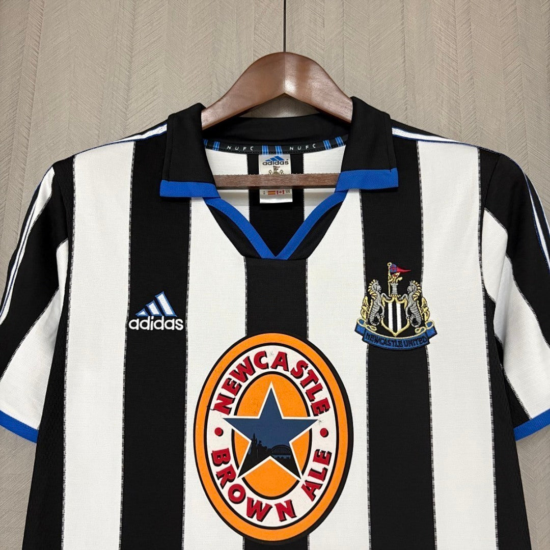 Retro Newcastle United 1999/2000 Home Shirt