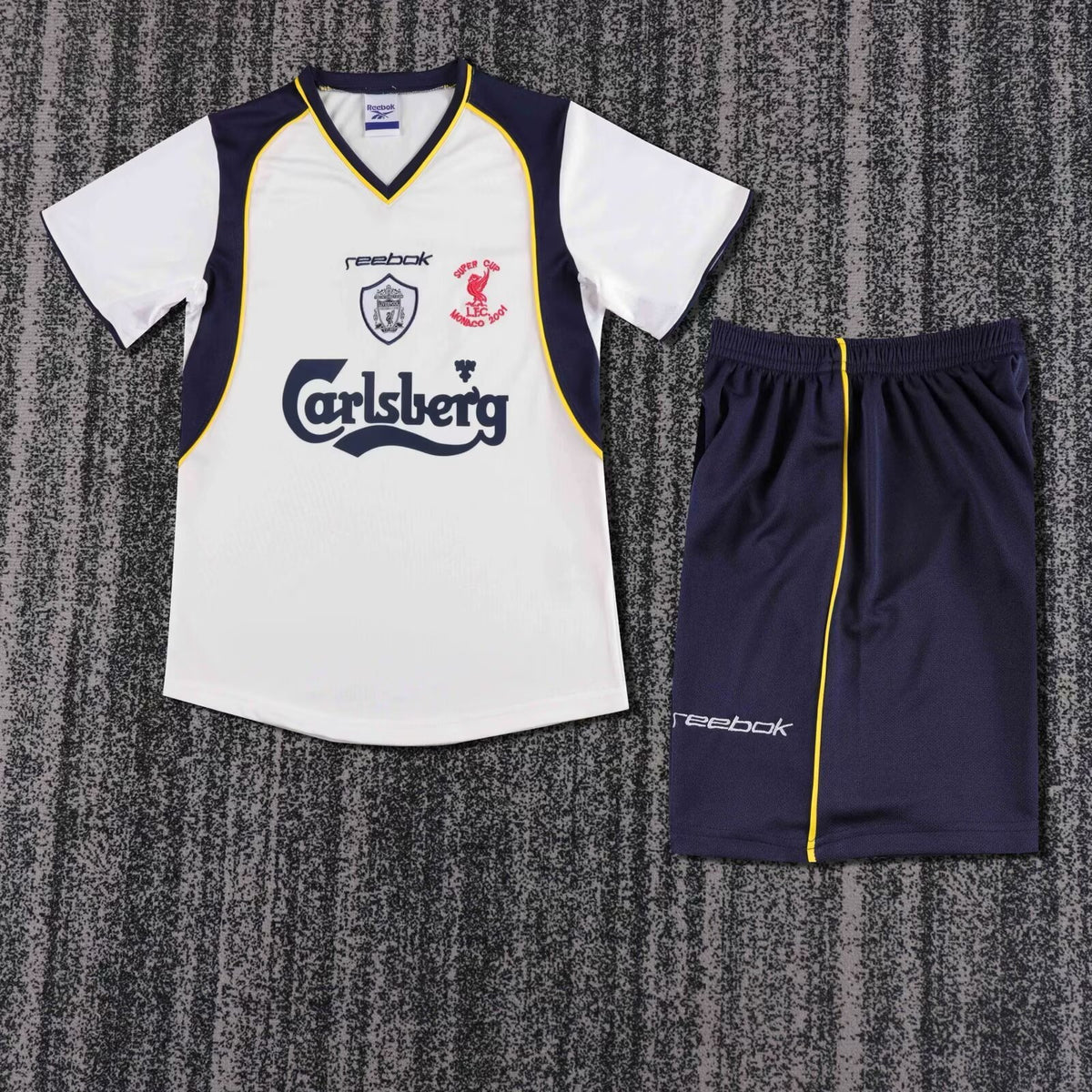 01/02 Liverpool Kids Kit