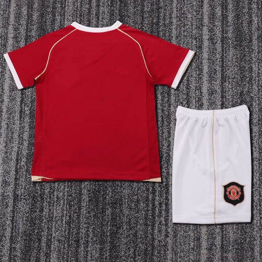 06/07 Manchester United Kids Kit