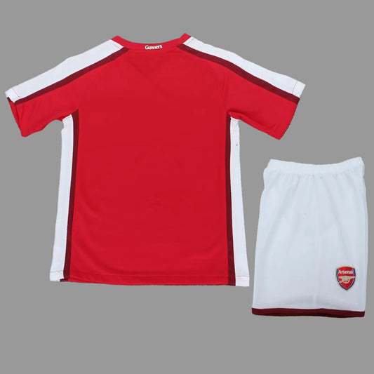 08/10 Arsenal Kids Kit