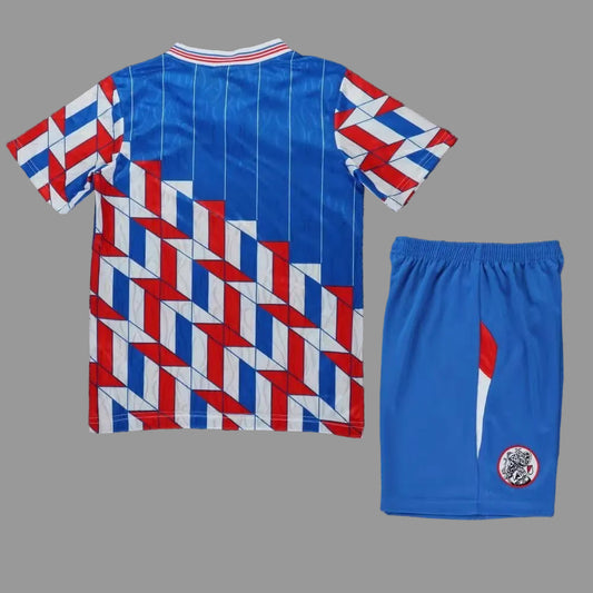 89/90 Ajax Kids Kit