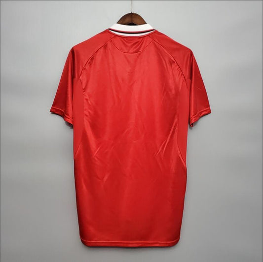 99/00 Manchester United Shirt