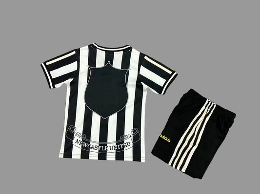97/99 Newcastle United Kids Kit