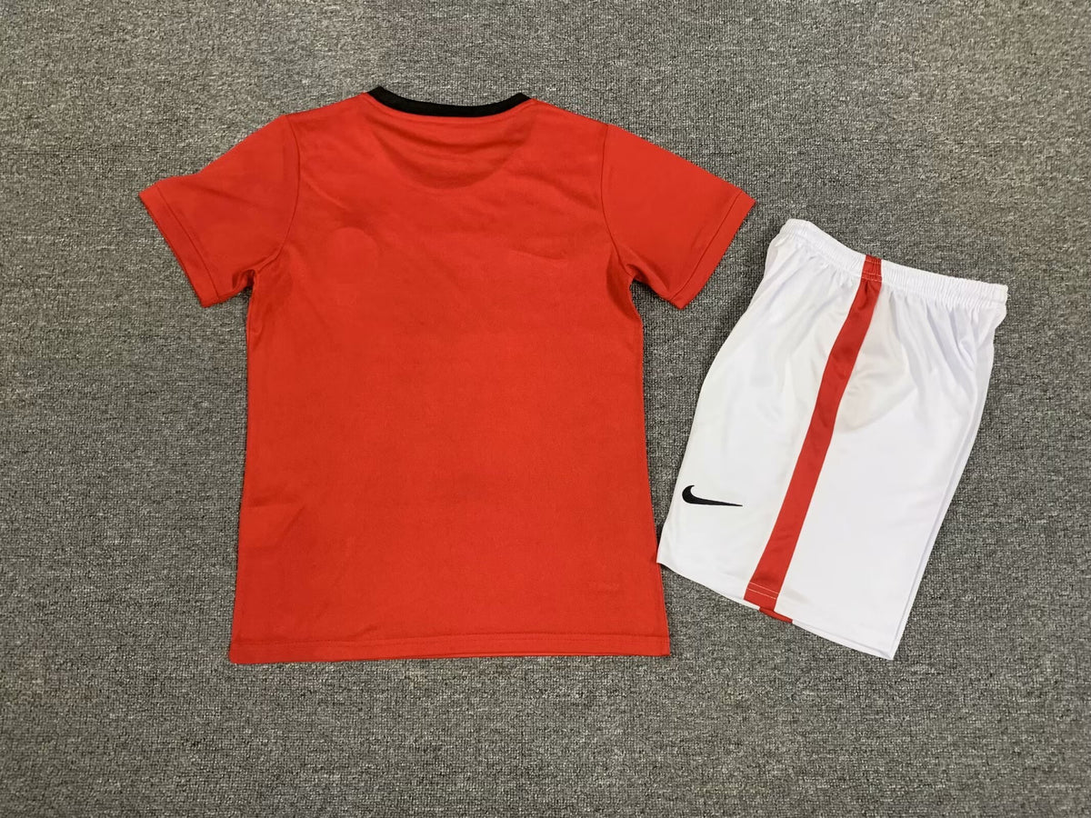 09/10 Manchester United Kids Kit