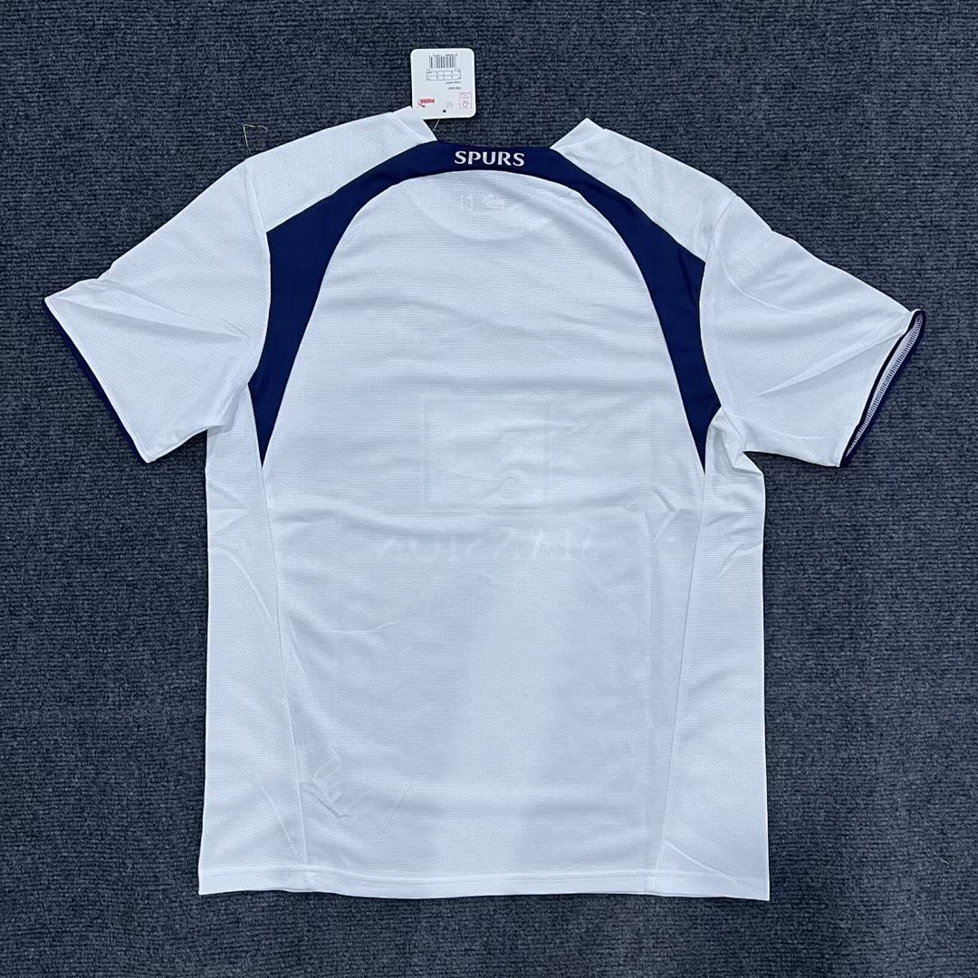 Retro Tottenham Hotspur 2006/07 Home Shirt