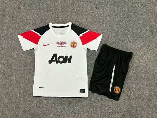 10/11 Manchester United Kids Kit