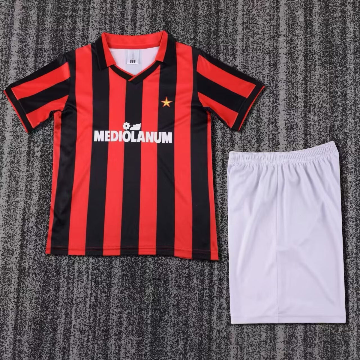 90/91 AC Milan Kids Kit