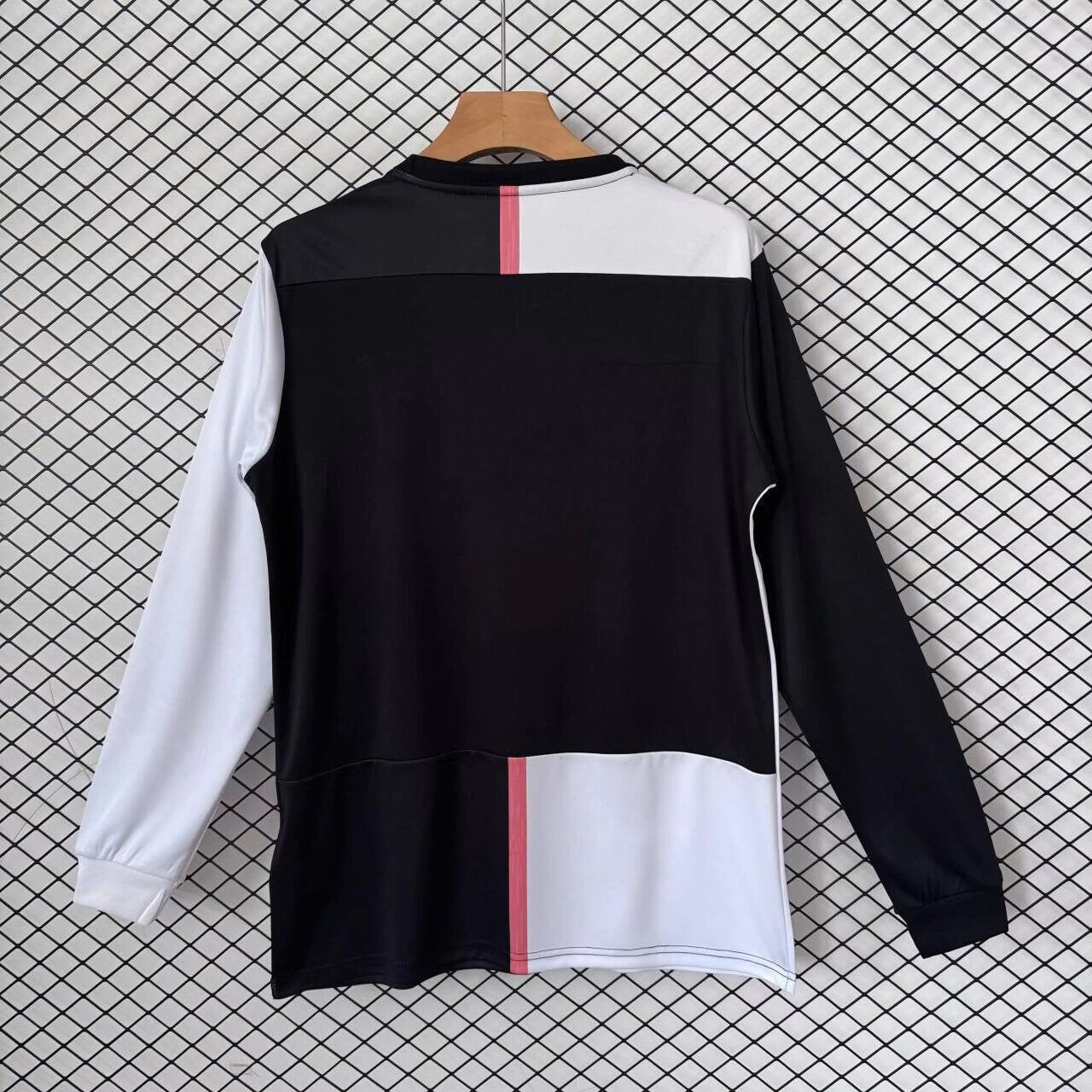 19/20 Juventus Shirt