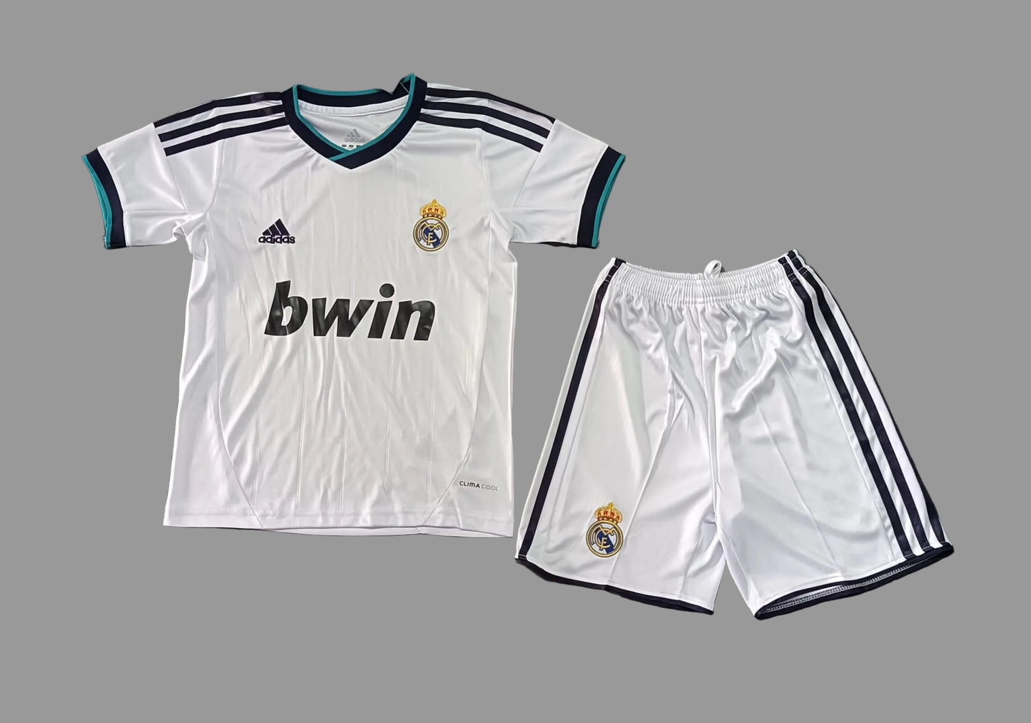 12/13 Real Madrid Kids Kit