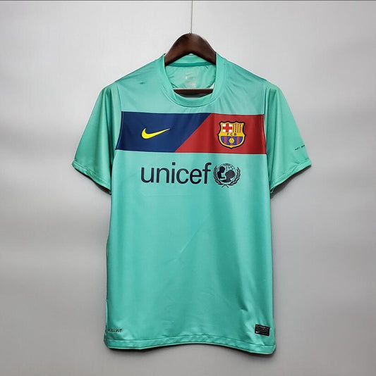 10/11 Barcelona Away Shirt