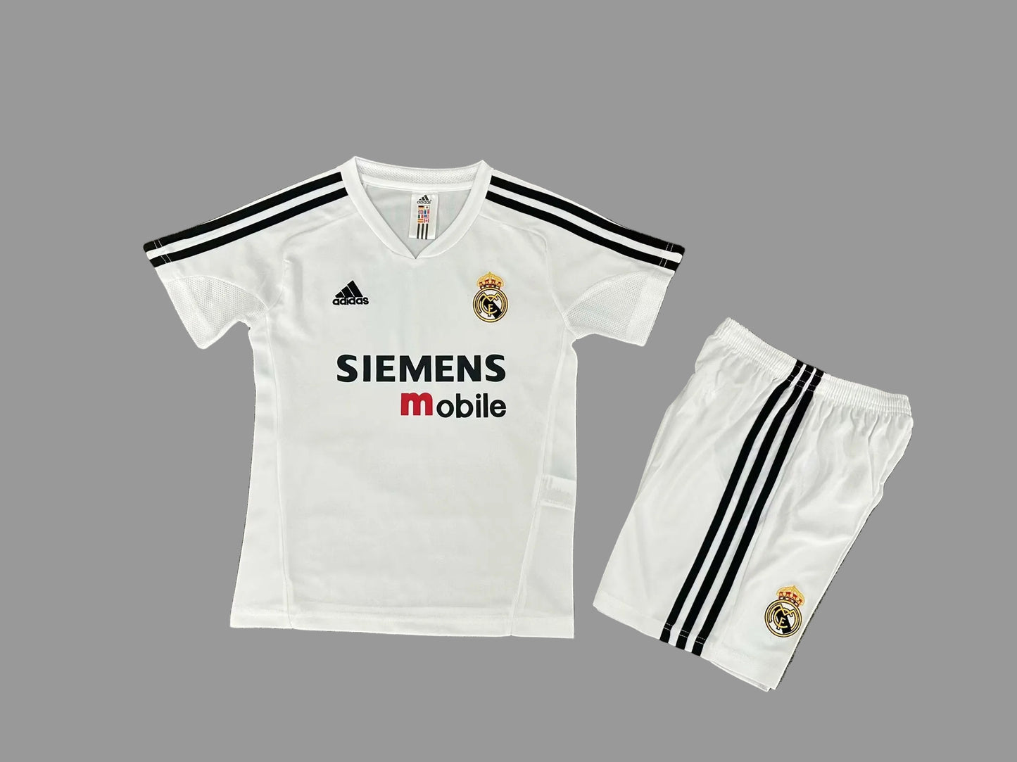 04/05 Real Madrid Kids Kit