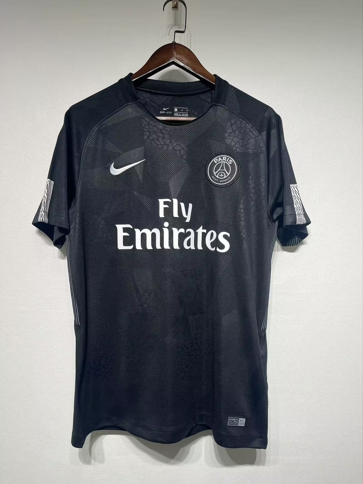 17/18 PSG Shirt
