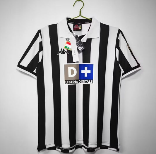 Juventus 98/99 Shirt