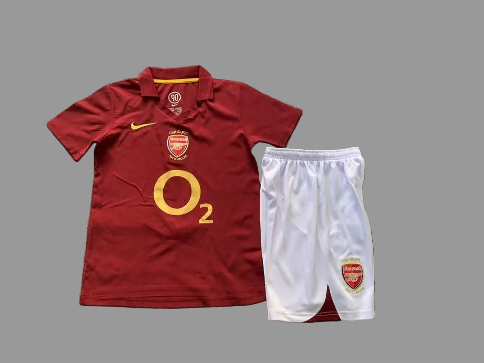 05/06 Arsenal Kids Kit