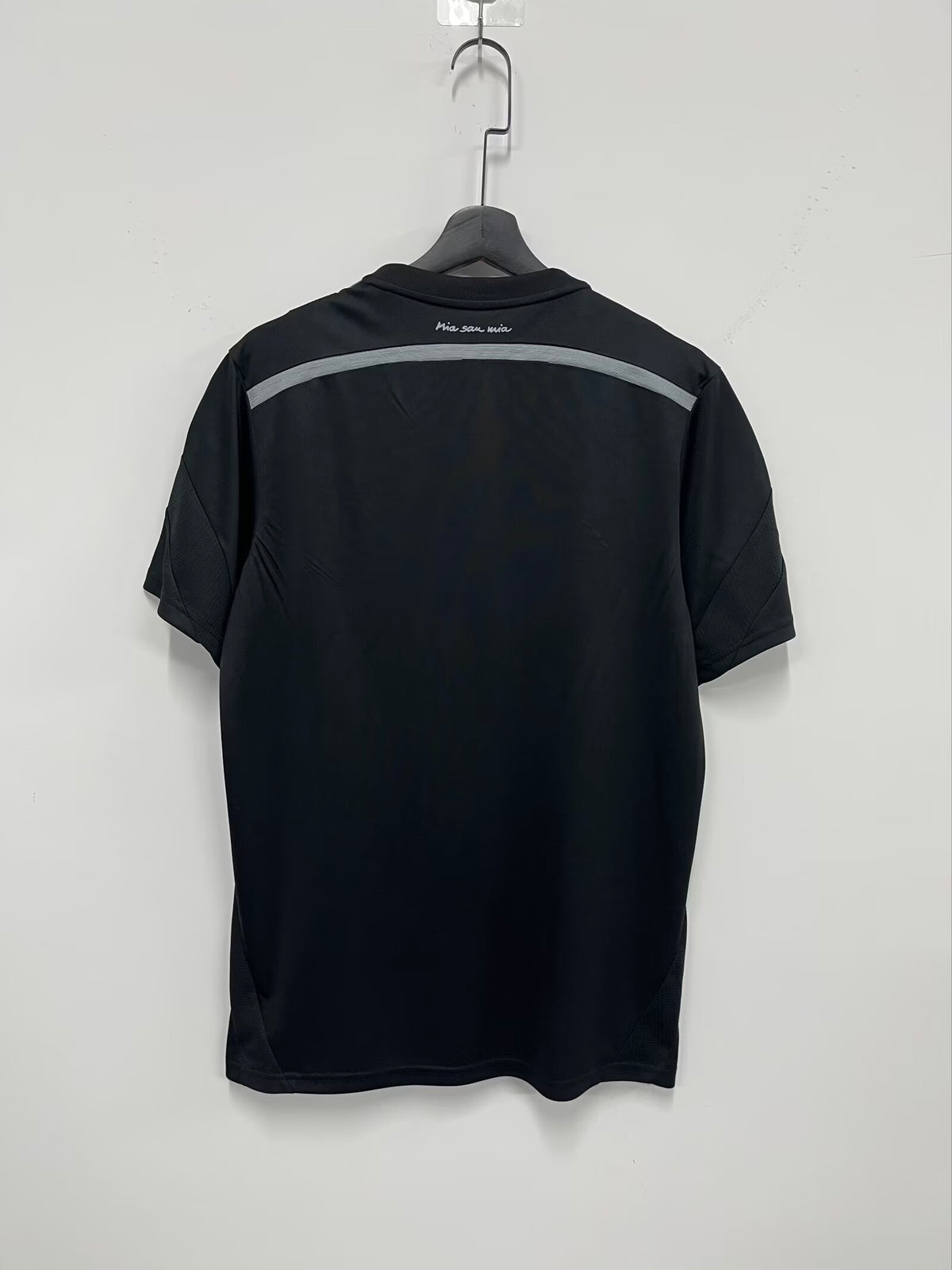 14/15 Bayern Munich Shirt