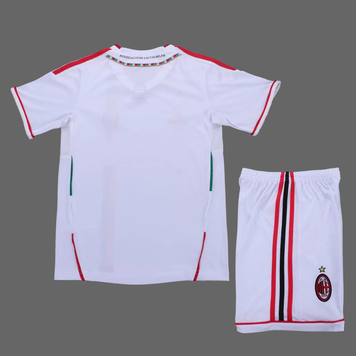 11/12 AC Milan Kids Kit