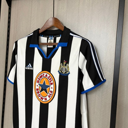 Retro Newcastle United 1999/2000 Home Shirt