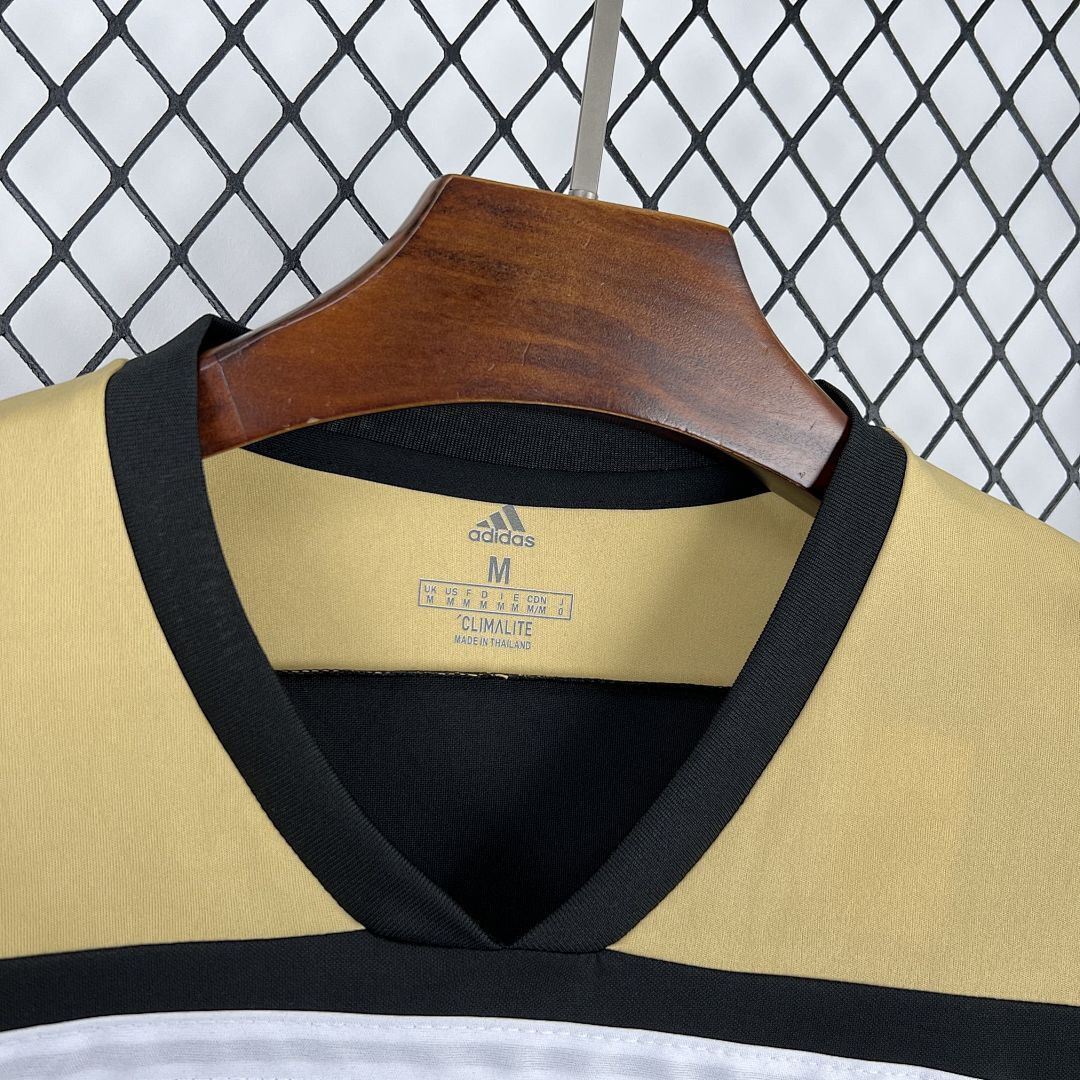 Retro Ajax 2018/19 Away Shirt