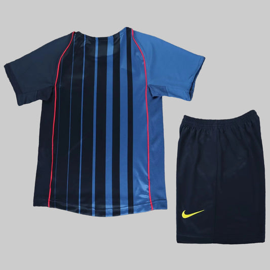 04/05 Barcelona Kids Kit