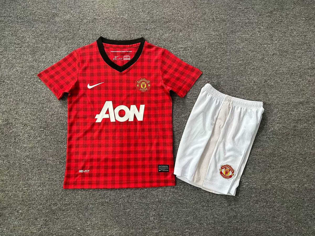 12/13 Manchester United Kids Kit