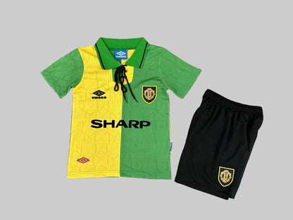 92/94 Manchester United Kids Kit