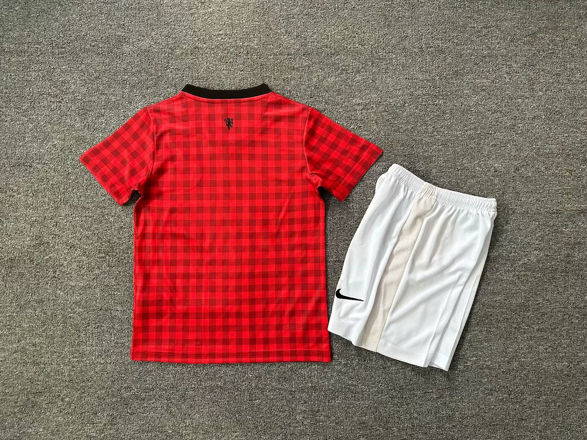 12/13 Manchester United Kids Kit