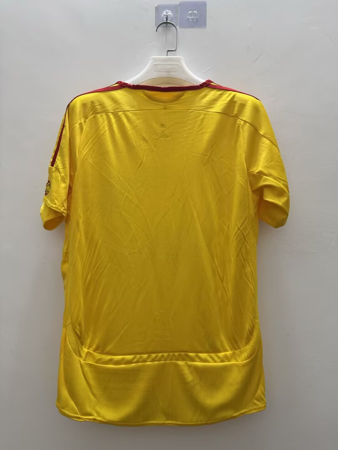 06/07 Liverpool Shirt