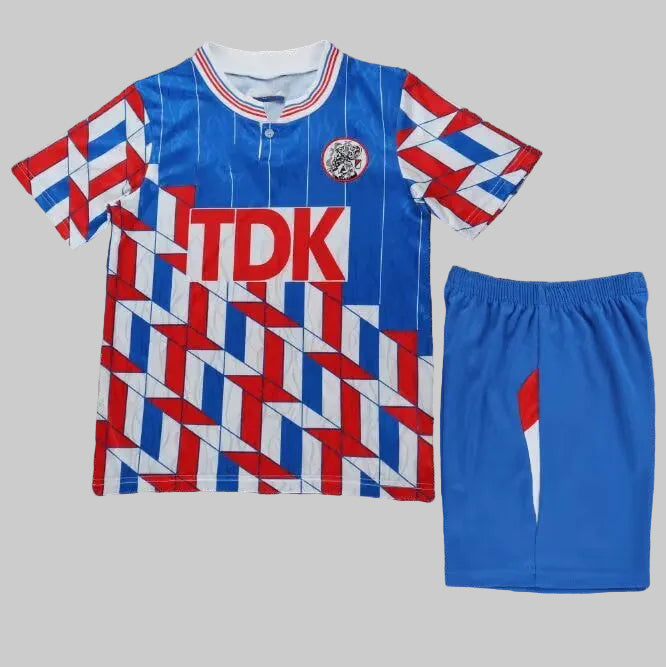 89/90 Ajax Kids Kit