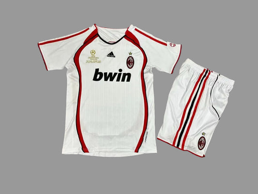06/07 AC Milan Kids Kit