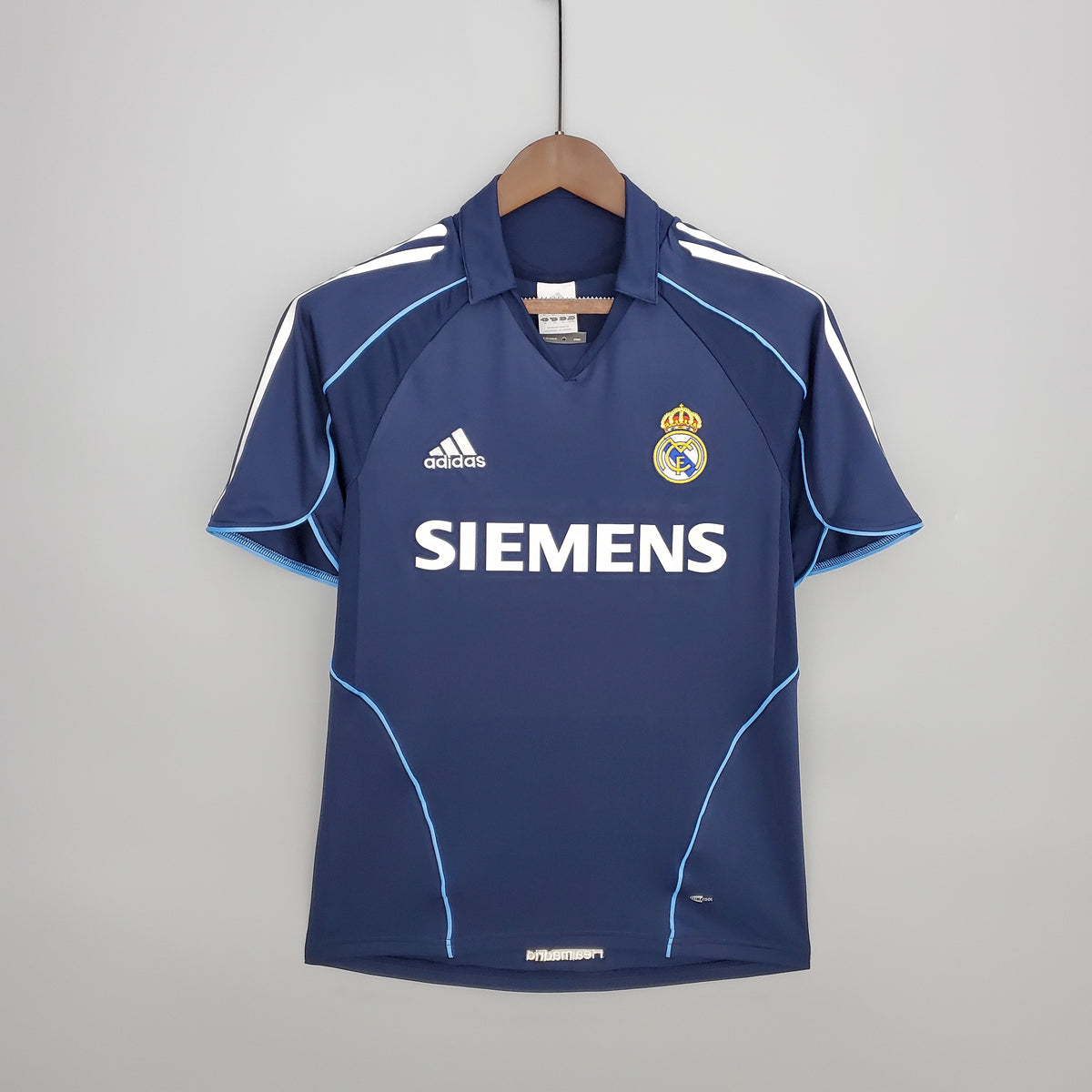 05/06 Real Madrid Shirt