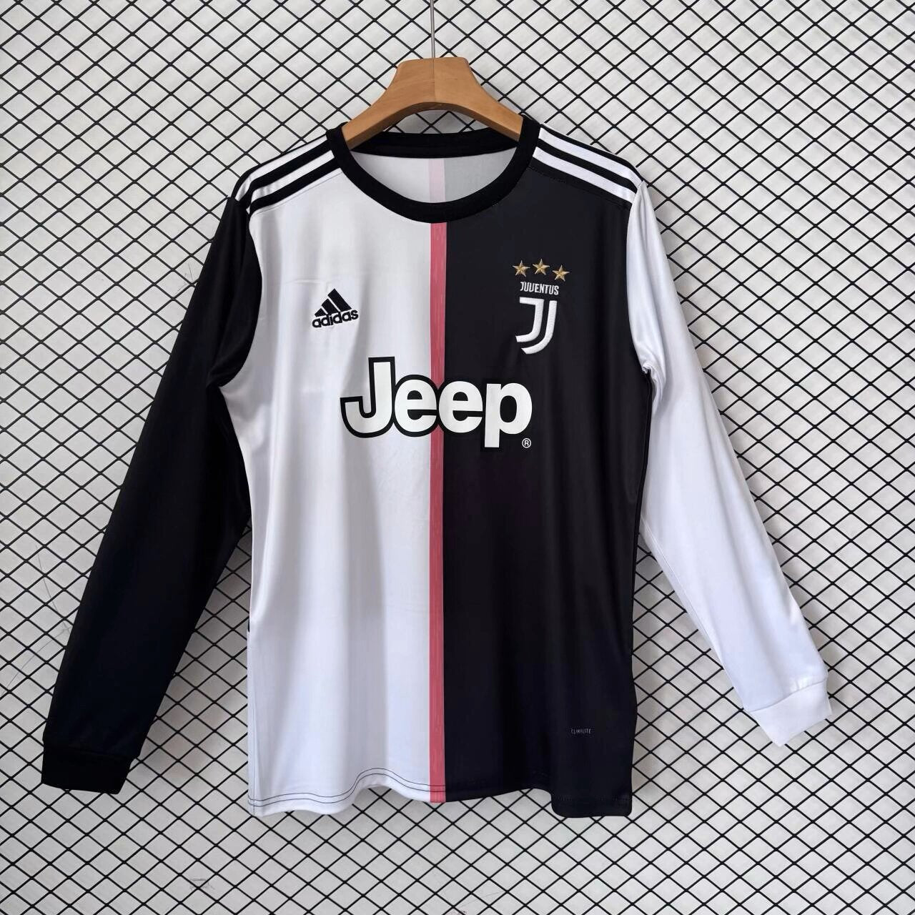 19/20 Juventus Shirt