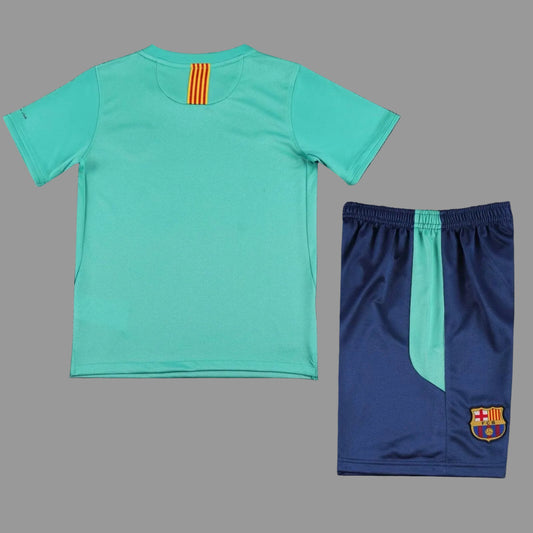 10/11 Barcelona Kids Kit
