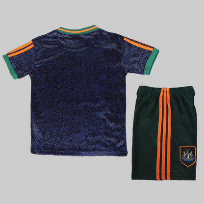 97/98 Newcastle United Kids Kit