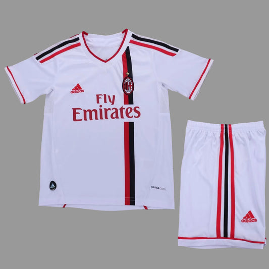 11/12 AC Milan Kids Kit