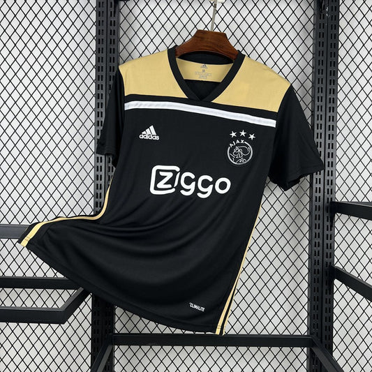 Retro Ajax 2018/19 Away Shirt
