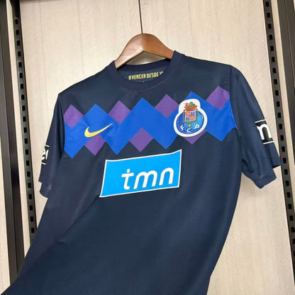 Retro Porto 2011/12 Away Shirt