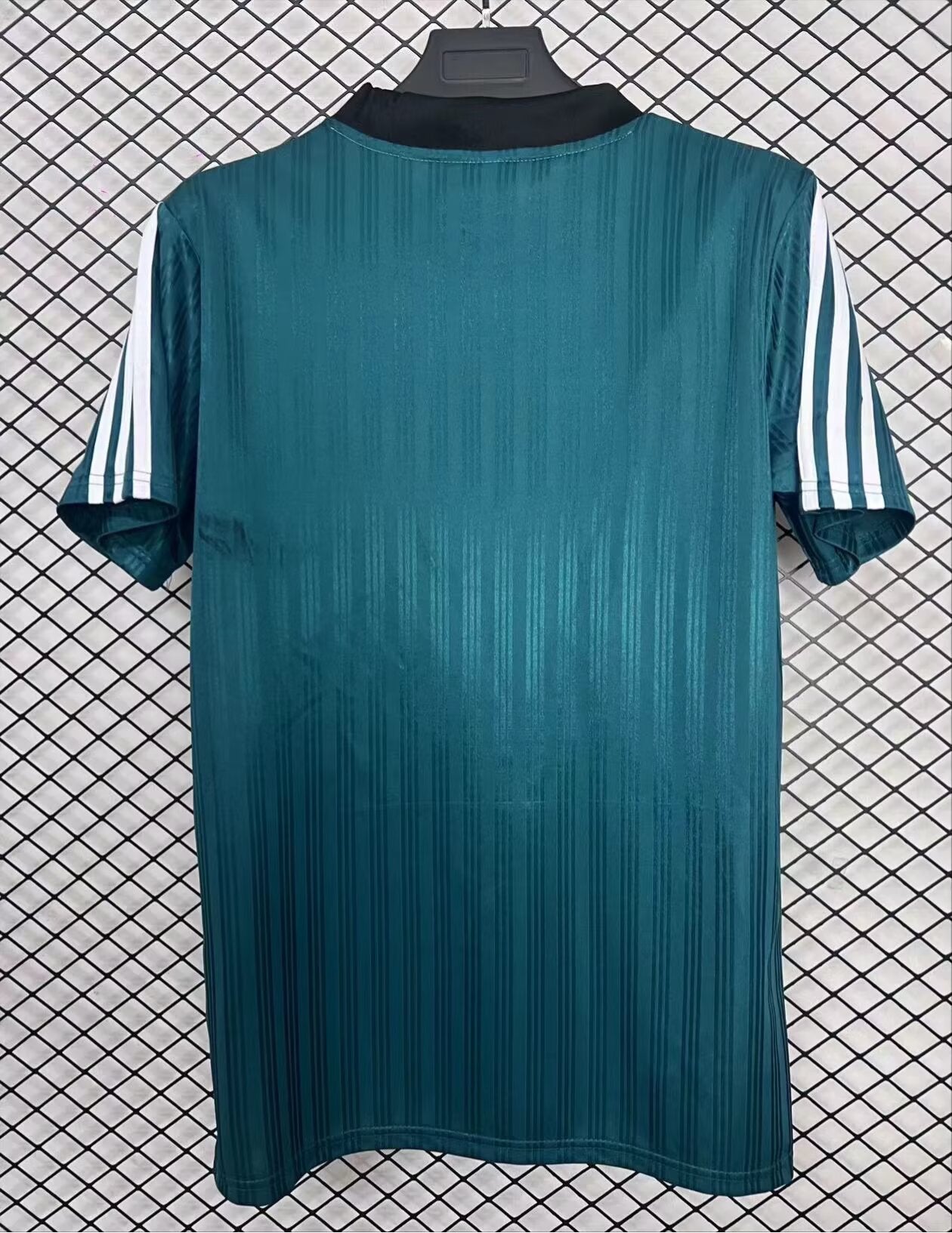 1995 Liverpool Shirt